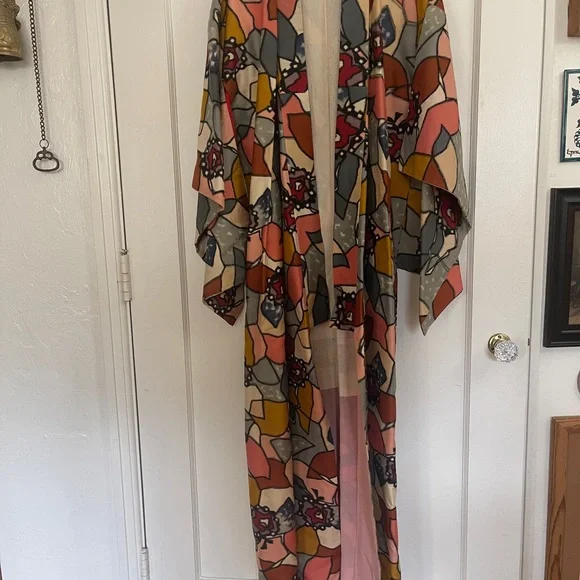 Colorful Abstract Pattern Kimono Robe - Picture 1 of 5